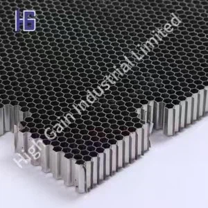 Alumínium méhsejt tábla